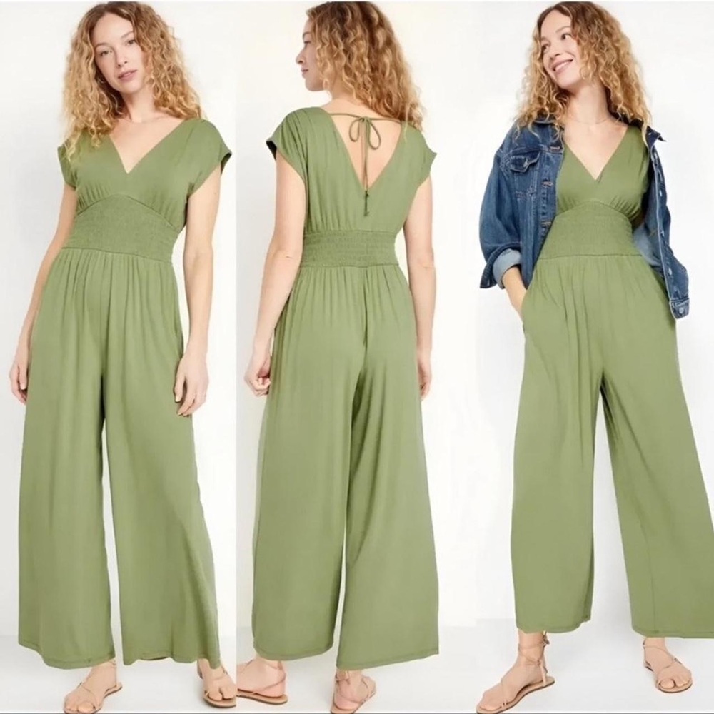 NWOT Old Navy Sage Green Wide Leg Jumpsuit